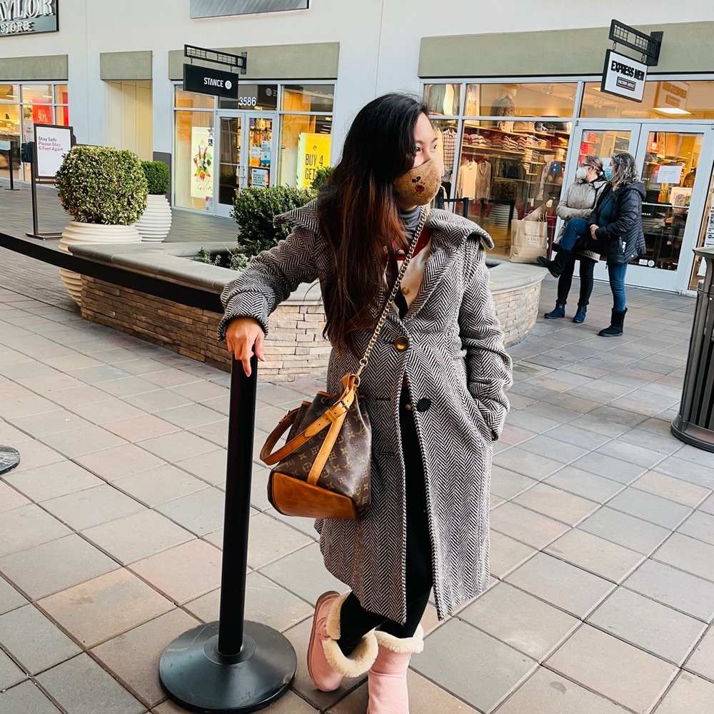 Lv bucket shoulder bag - Picture 12 of 12